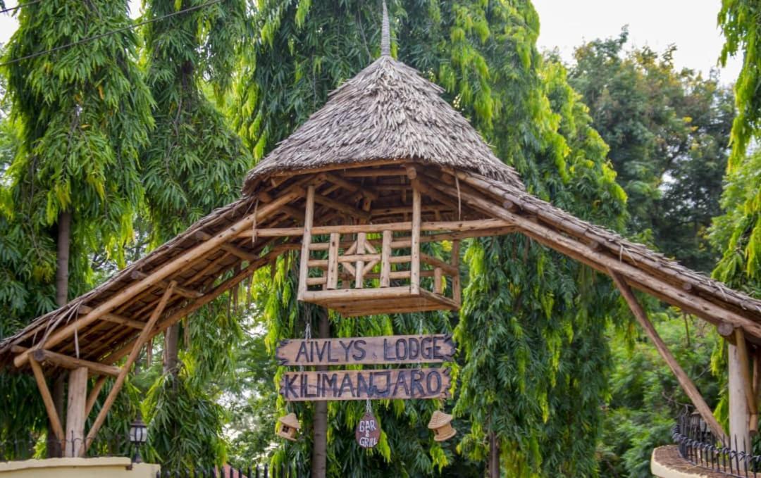 Aivlys Lodge Kilimanjaro Msaranga ภายนอก รูปภาพ